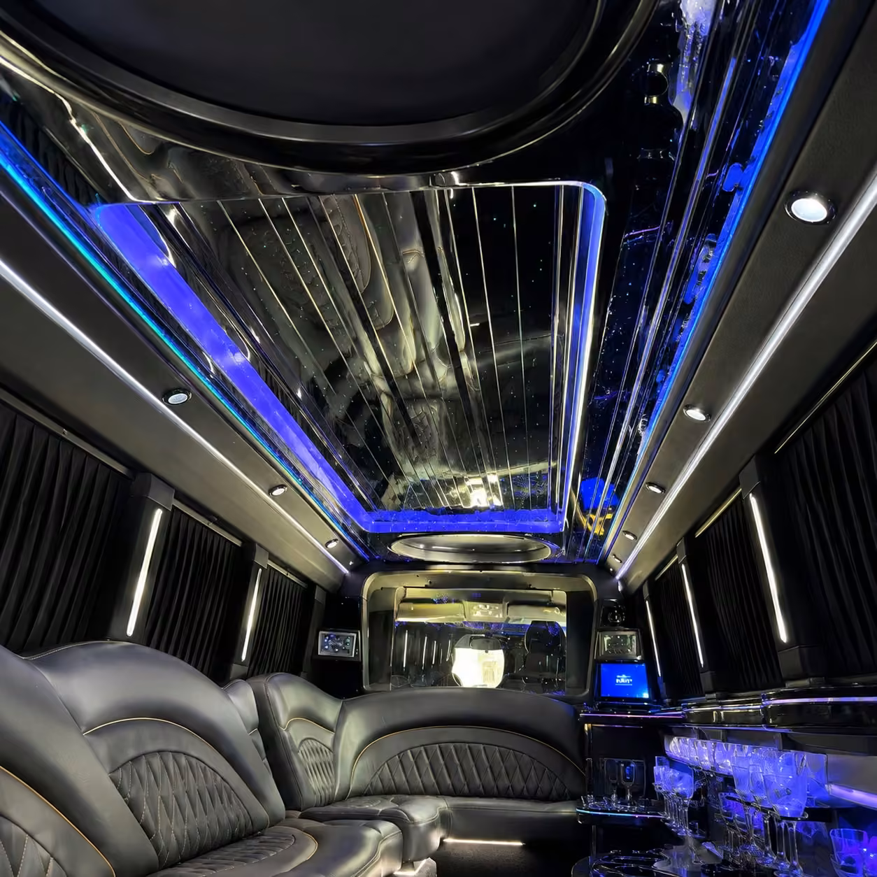 chrysler 300 limo interior